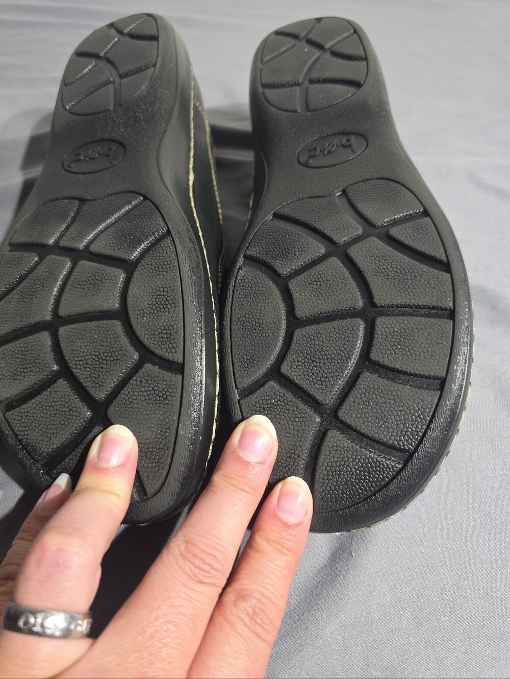 b.o.c. Black Women's Crisscross Mary Jane Flats Size 8.5 - Picture 9 of 13